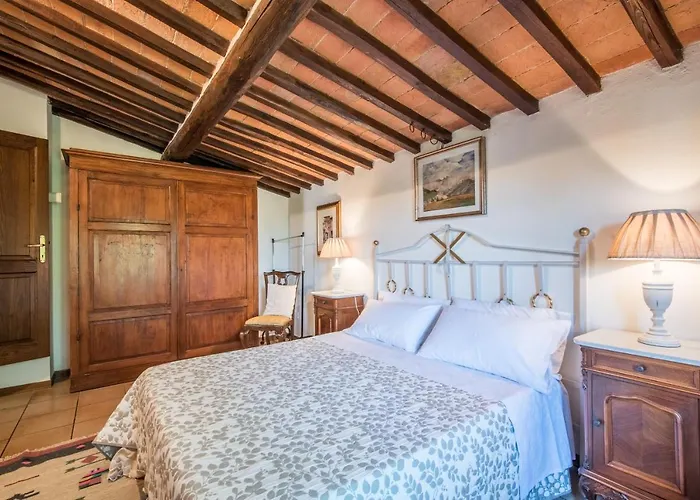 בית נופש Casa Crevole Di Martina *